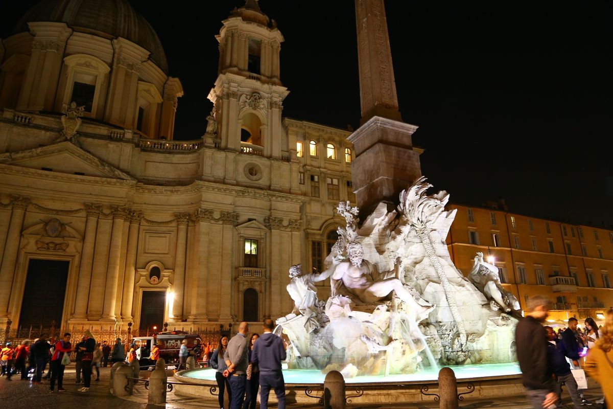 ローーーマ！
歩き回ったな〜映画「天使と悪魔」の世界
に嫁さんをひきづり込...