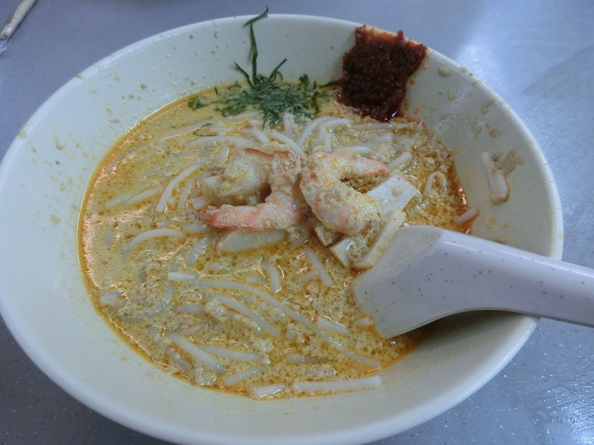 全部美味しい！チキンライスは帰ってからも自作したほど🎵ラクサも濃厚エビスー...