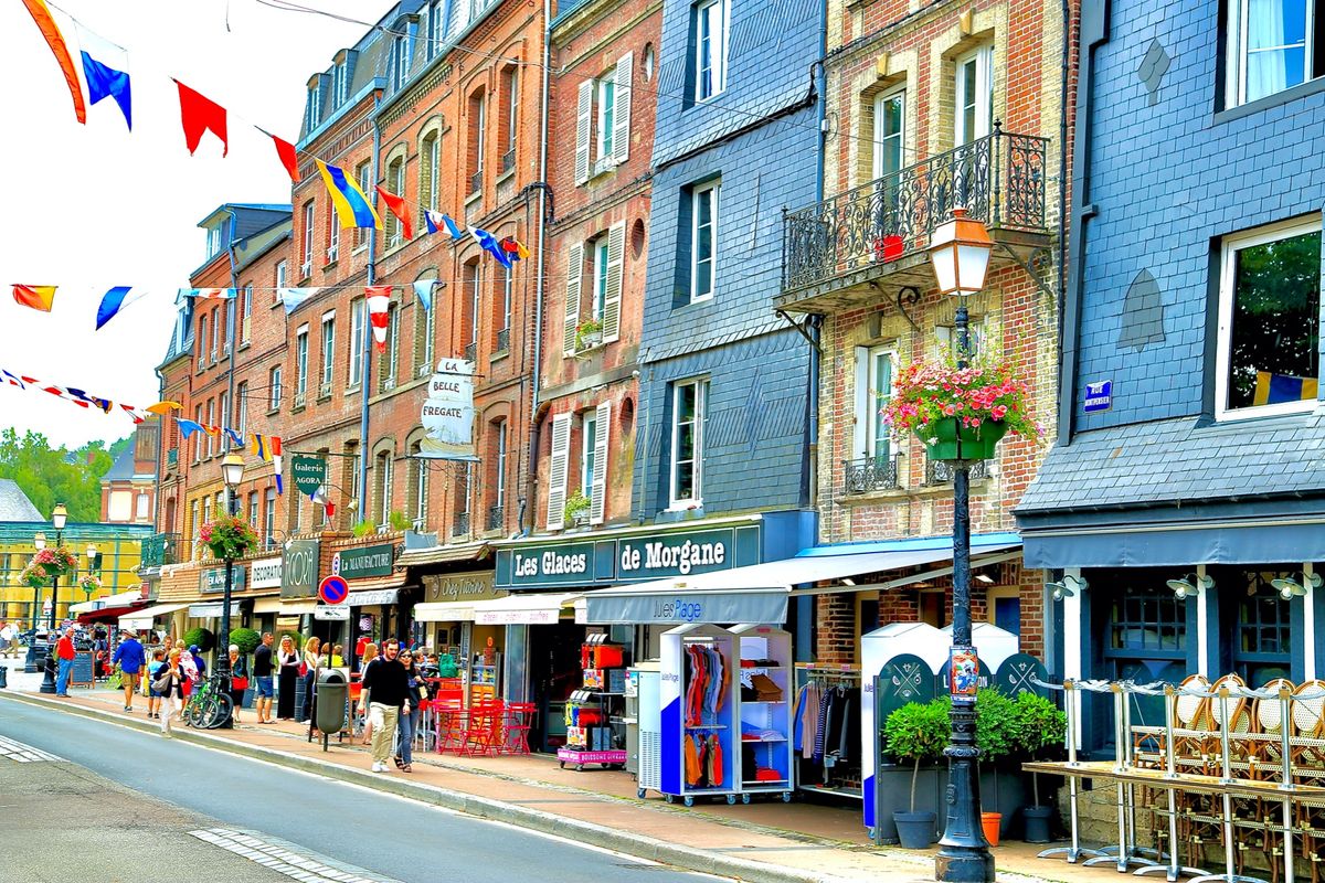 港町のオンフルール🎵(˘▿˘*)♫•*¨*•.¸¸♪