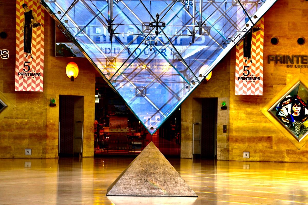 パリ定番Ⅱ
①夜のブーブル
②剣と杯‥ダヴィンチコード見てね("▽")
③...