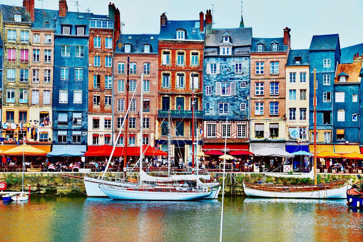 港町のオンフルール🎵(˘▿˘*)♫•*¨*•.¸¸♪