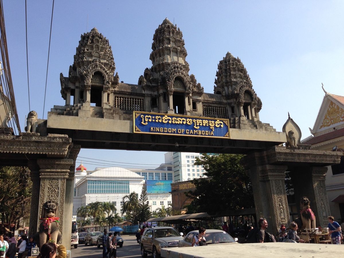 バンコクからシェムリアップ　バス移動