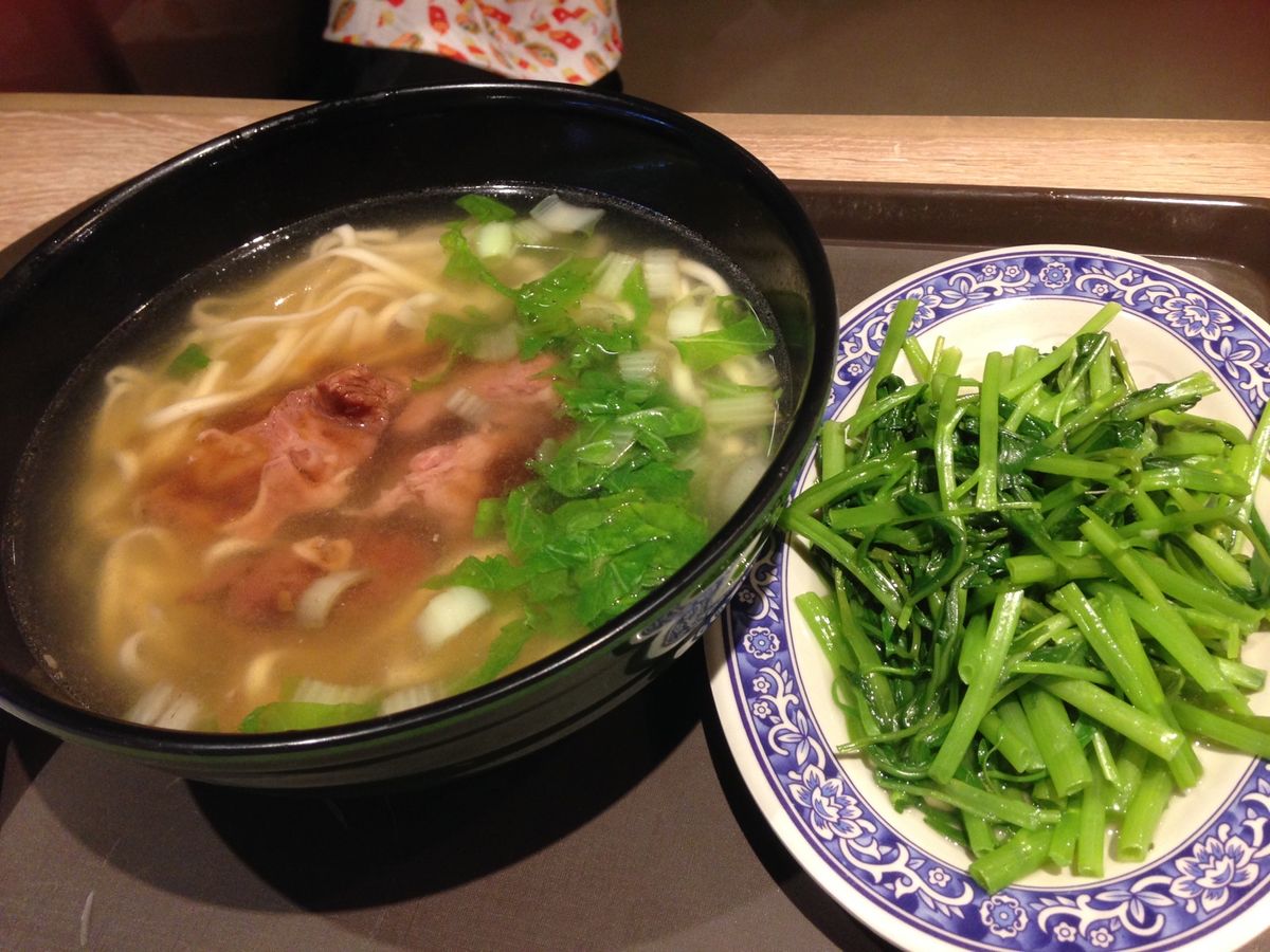 進化系かき氷、マンゴー