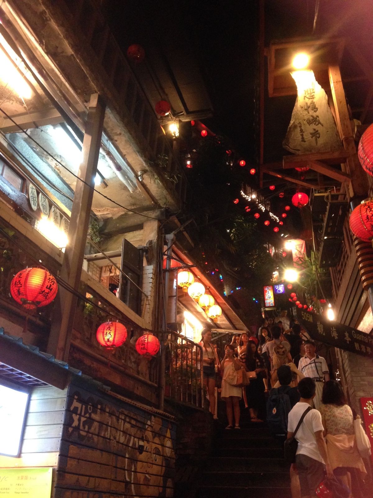 夜の九份はステキ✨