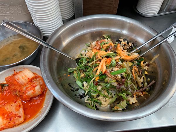 大韓民国 (韓国)・ソウル　「食べ物紀行」の写真：ウニ飯おいし〜