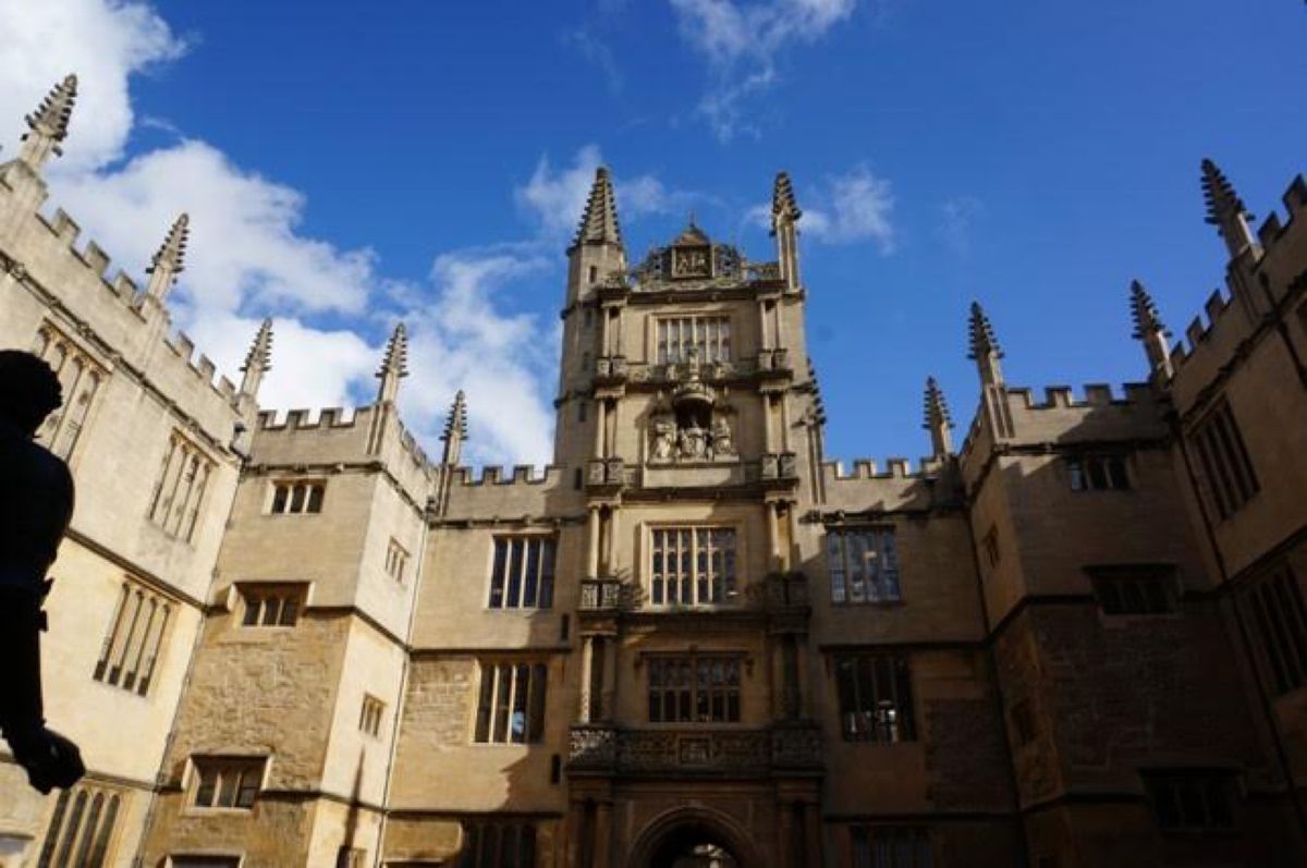 2日目🇬🇧ハリポタを巡る旅〜オックスフォード
保健室や大広間のモデルになっ...