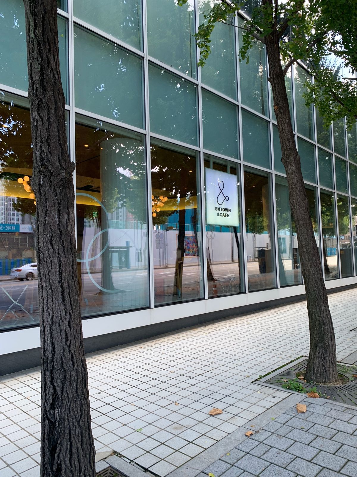 2日目🇰🇷KPOP巡り❤️
朝から人気のご飯屋さんへ！安くて美味しい😍
力...