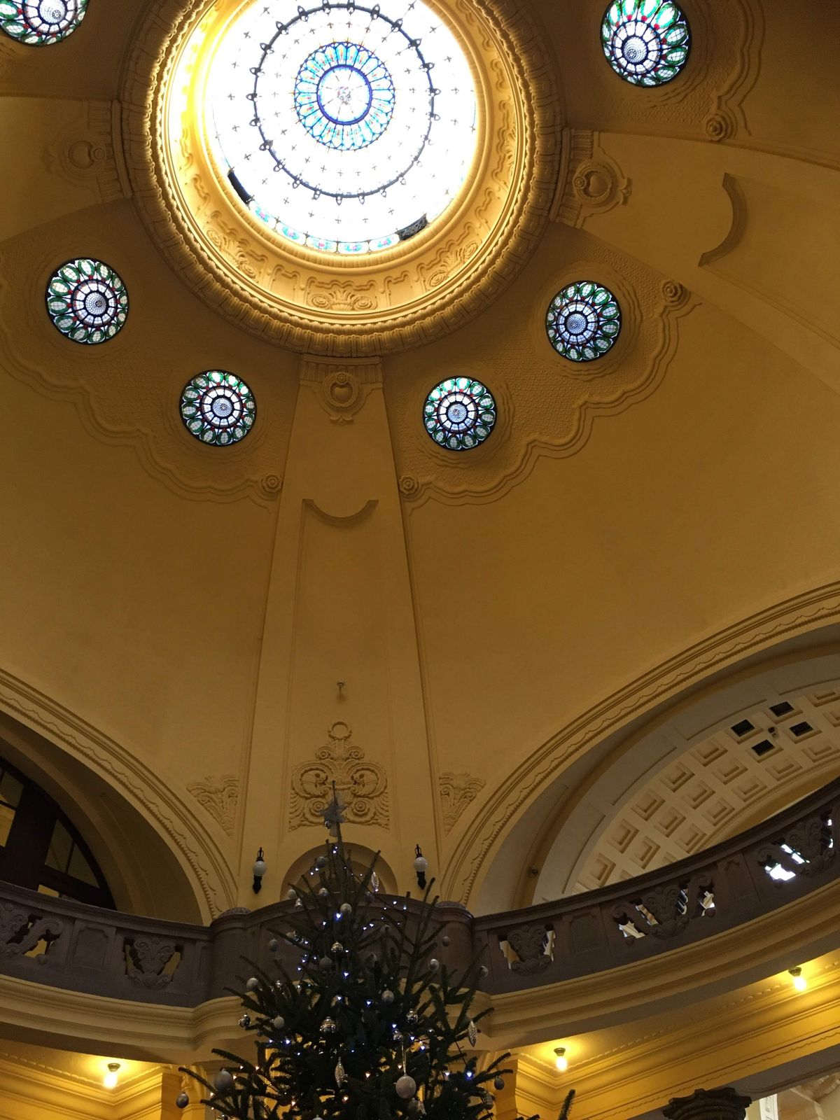 ゲルシュタット温泉内部美しい