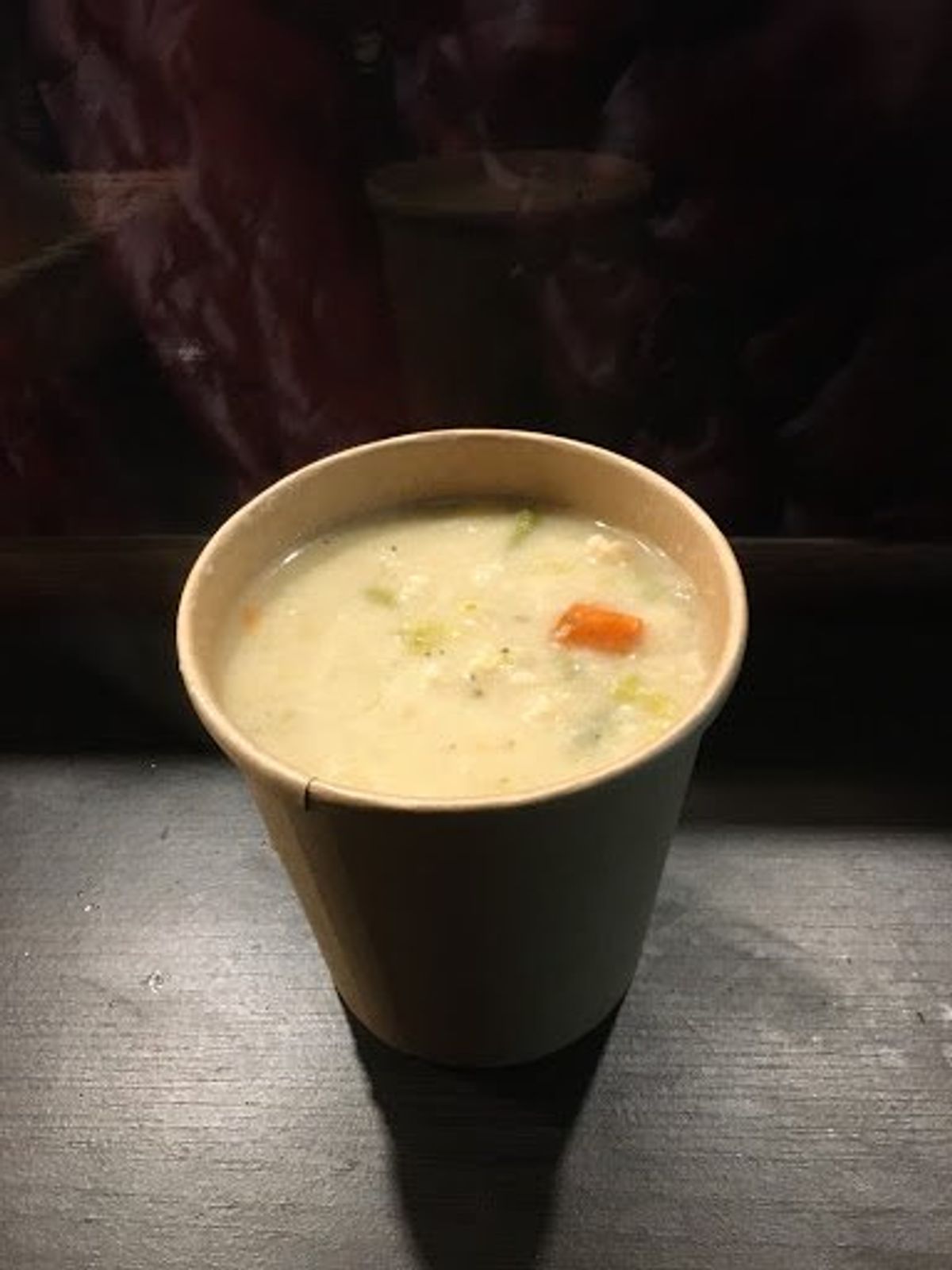 夜の旧街広場でbigos（ザワークラウトを刻んだソーセージと炒めた感じ）,...