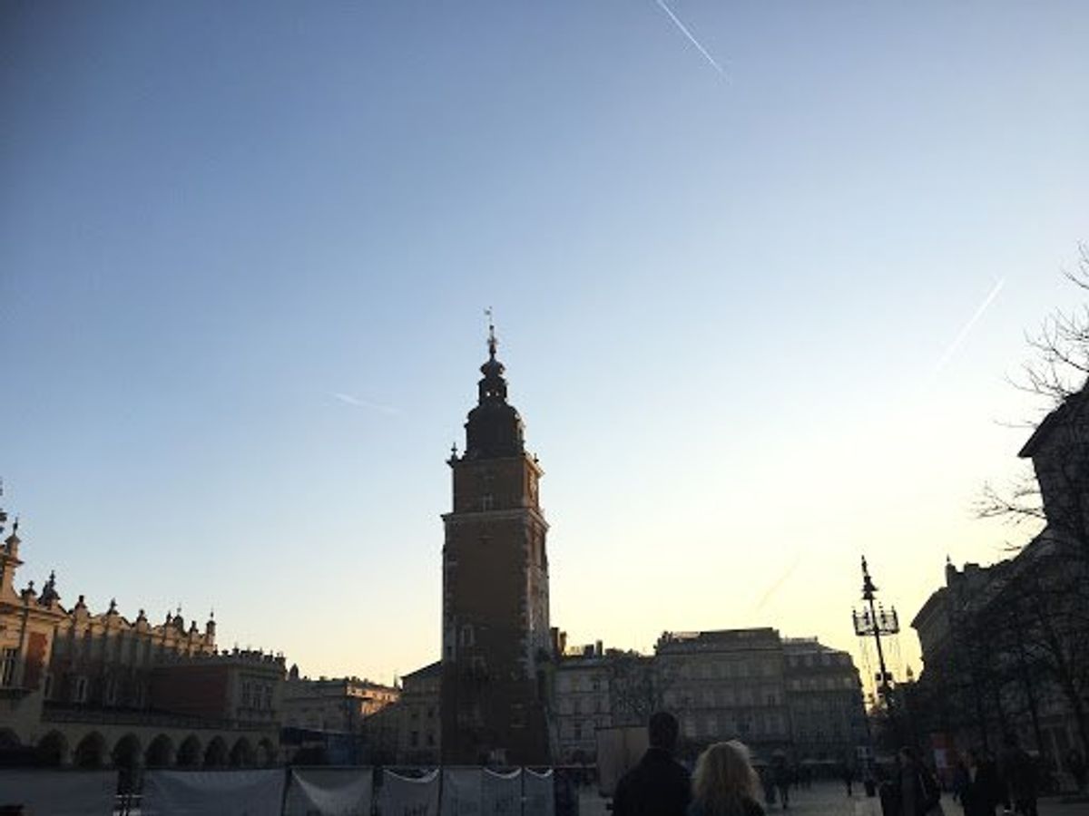 マリア教会、旧市街広場、織物会館