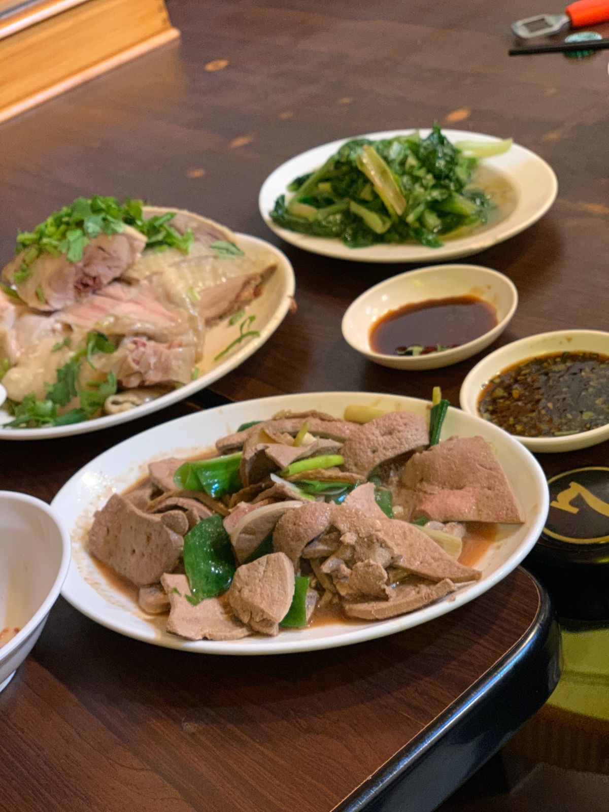 台湾は何食べても美味いな〜