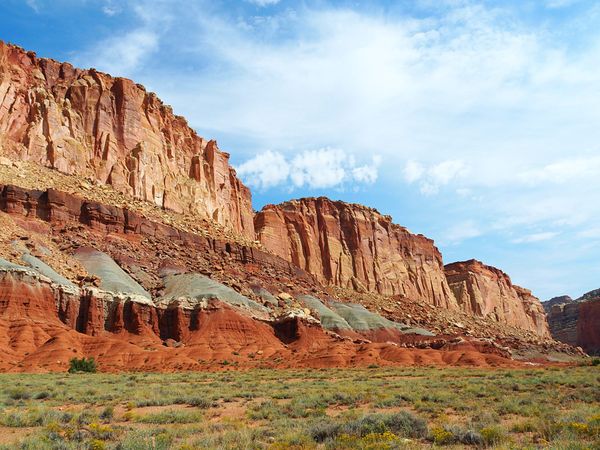 アメリカ(米国)・ラスベガス「アメリカ 1週間でグランドサークル制覇！ドライブ旅行」の写真：キャピトルリーフ国立公園
ブライスキャニ...