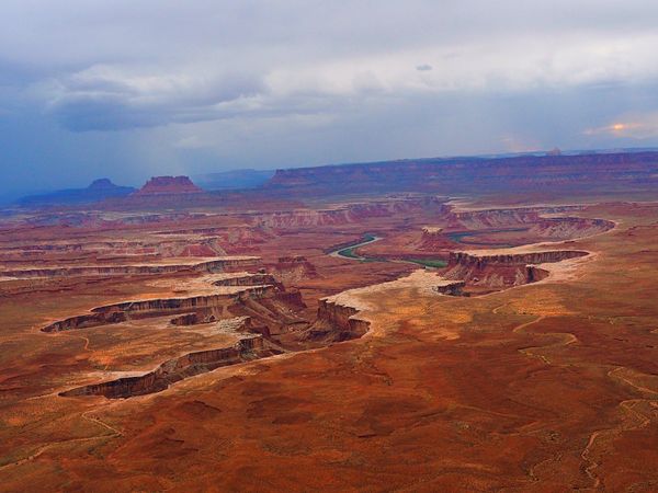 アメリカ(米国)・ラスベガス「アメリカ 1週間でグランドサークル制覇！ドライブ旅行」の写真：キャニオンランズ国立公園
コロラド川など...