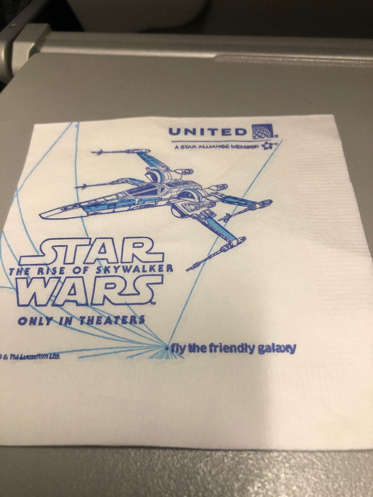 小型ジェットに、孫はハイテンション❣️