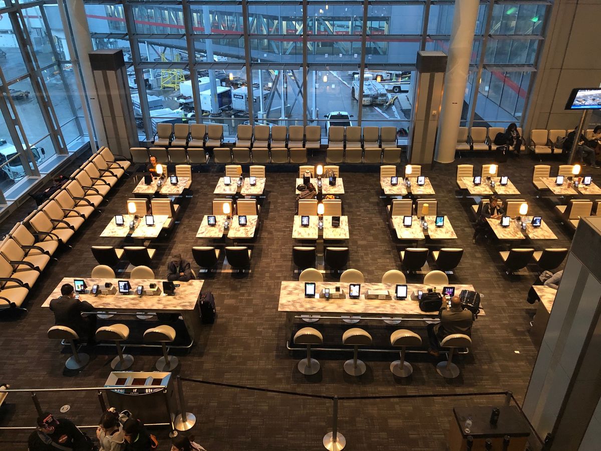 小型ジェットに、孫はハイテンション❣️