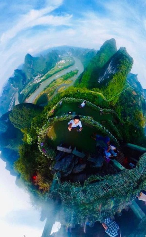 中国「6月：阳朔、興坪、電動バイクの旅：中国」の写真：2019.06.27友達達は昨晩遅くまではしゃいでいた...