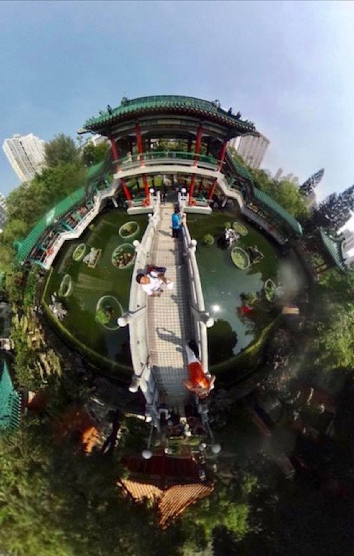 2017.09.12
友達と12:30に待ち合わせ
まだ3時間あります。
...