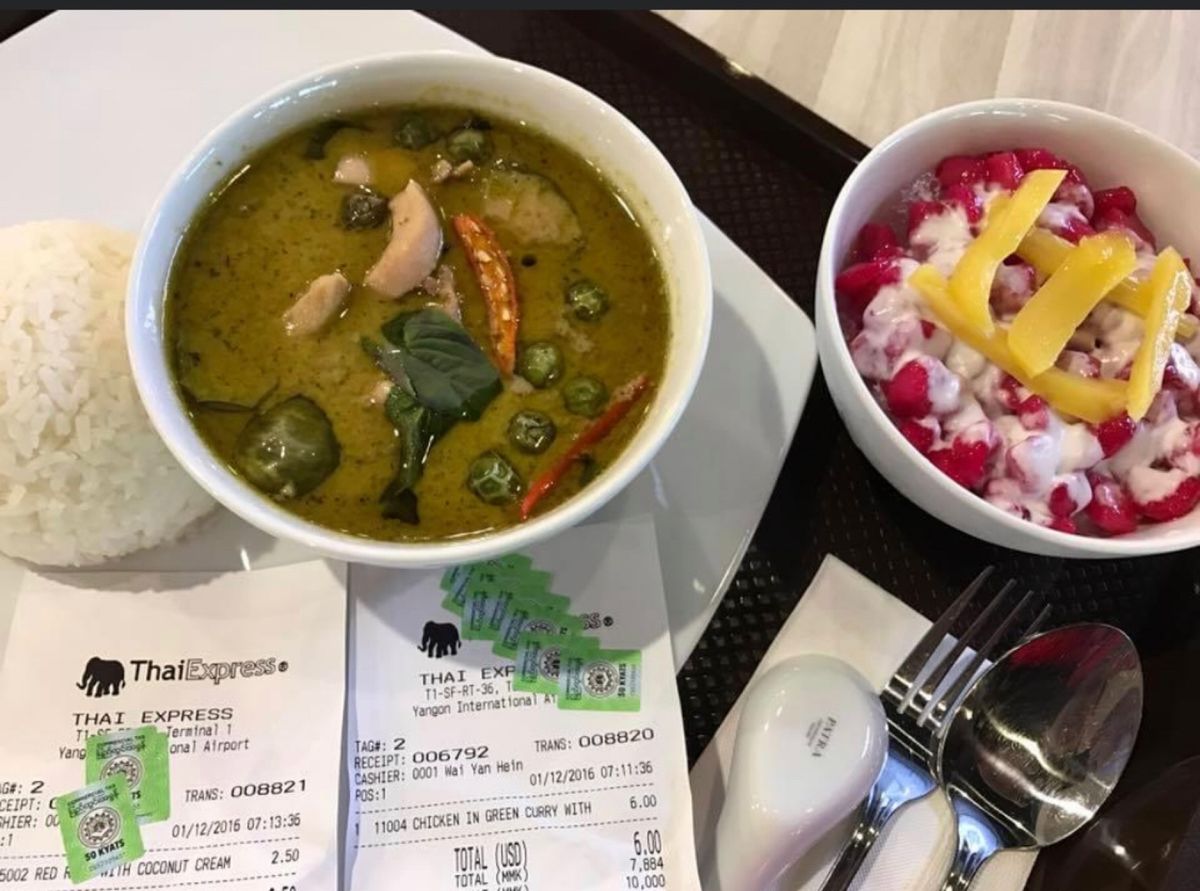 2016.12.01

また、ゲストハウスに戻り
出会いと別れ

朝6時空...