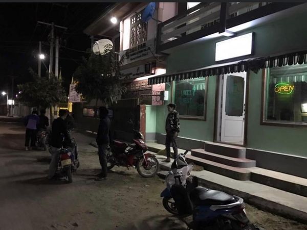 ミャンマー・ヤンゴン「11月ヤンゴン、バガン、ゴールデンロック:ミャンマー」の写真：2016.11.27
朝5時
昨日と違う...