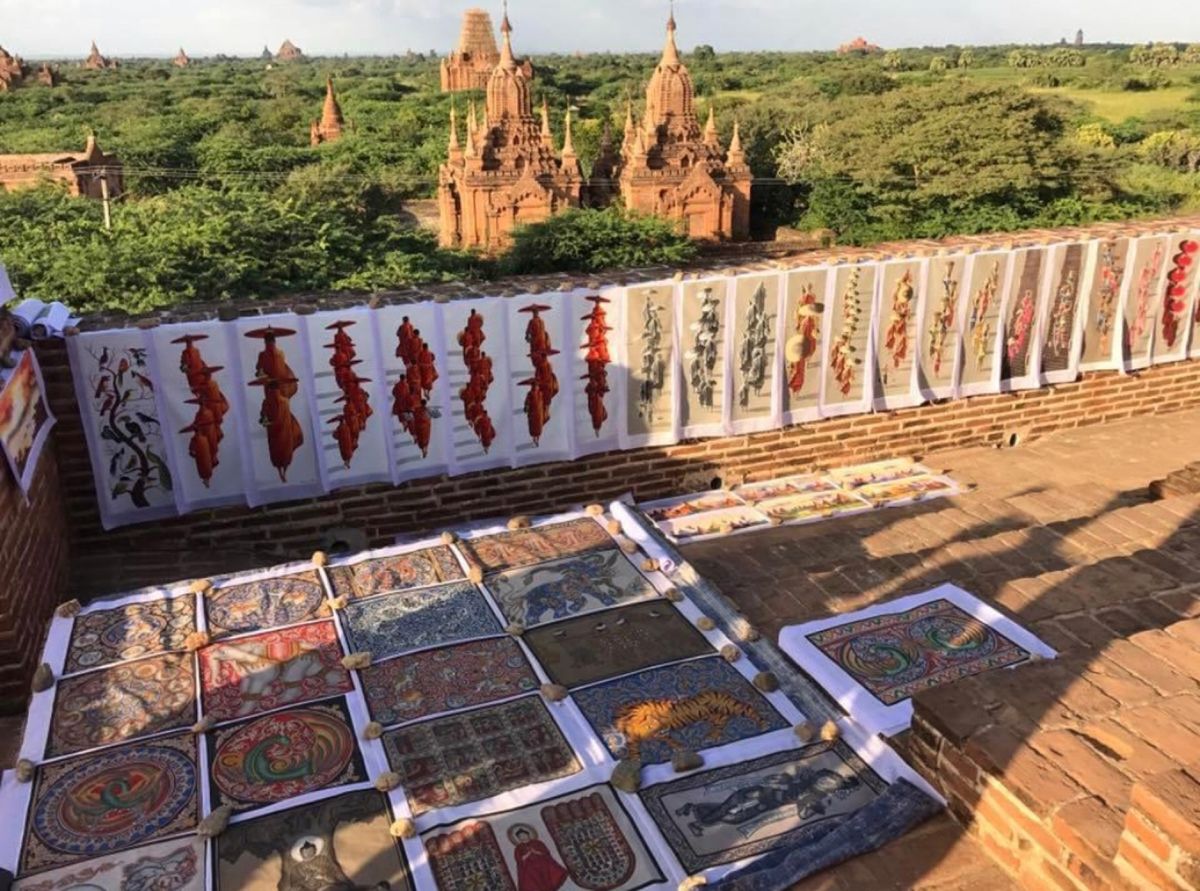 2016.11.27

エビ天3枚1000k=86円
美味い

女の子の托鉢