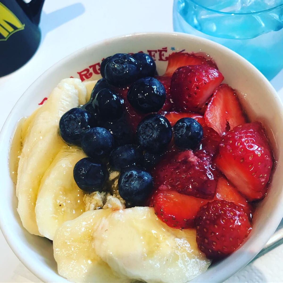 到着後は車で食材や水の調達🚗
ゆったりHawaiiを感じて…
2日目は…コ...