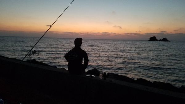 日本・沖縄「浜比嘉島で釣りの旅」の写真