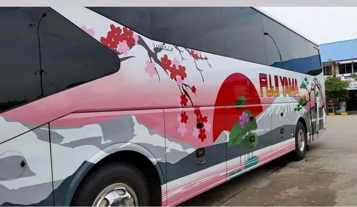 2017.03.10
ここでまた素晴らしい出会い
日本人女性と出会い、同行...