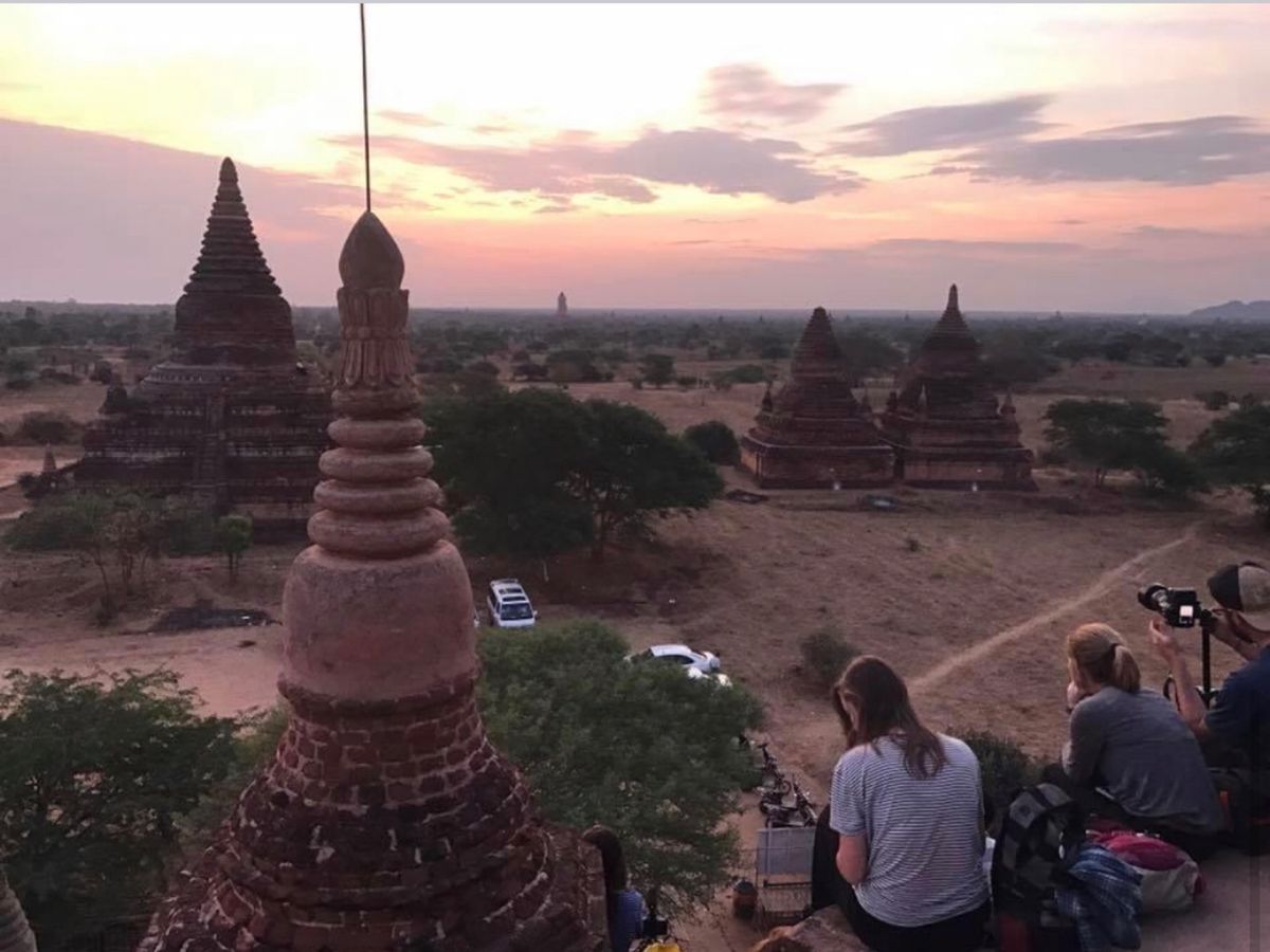 2017.03.10
ここでまた素晴らしい出会い
日本人女性と出会い、同行...