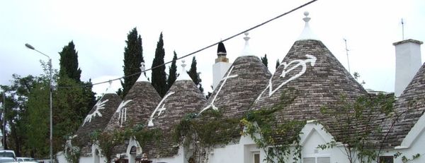 イタリア・フィレンツェ「イタリア」の写真：南イタリア
移動はバス。アルベロベッロか...