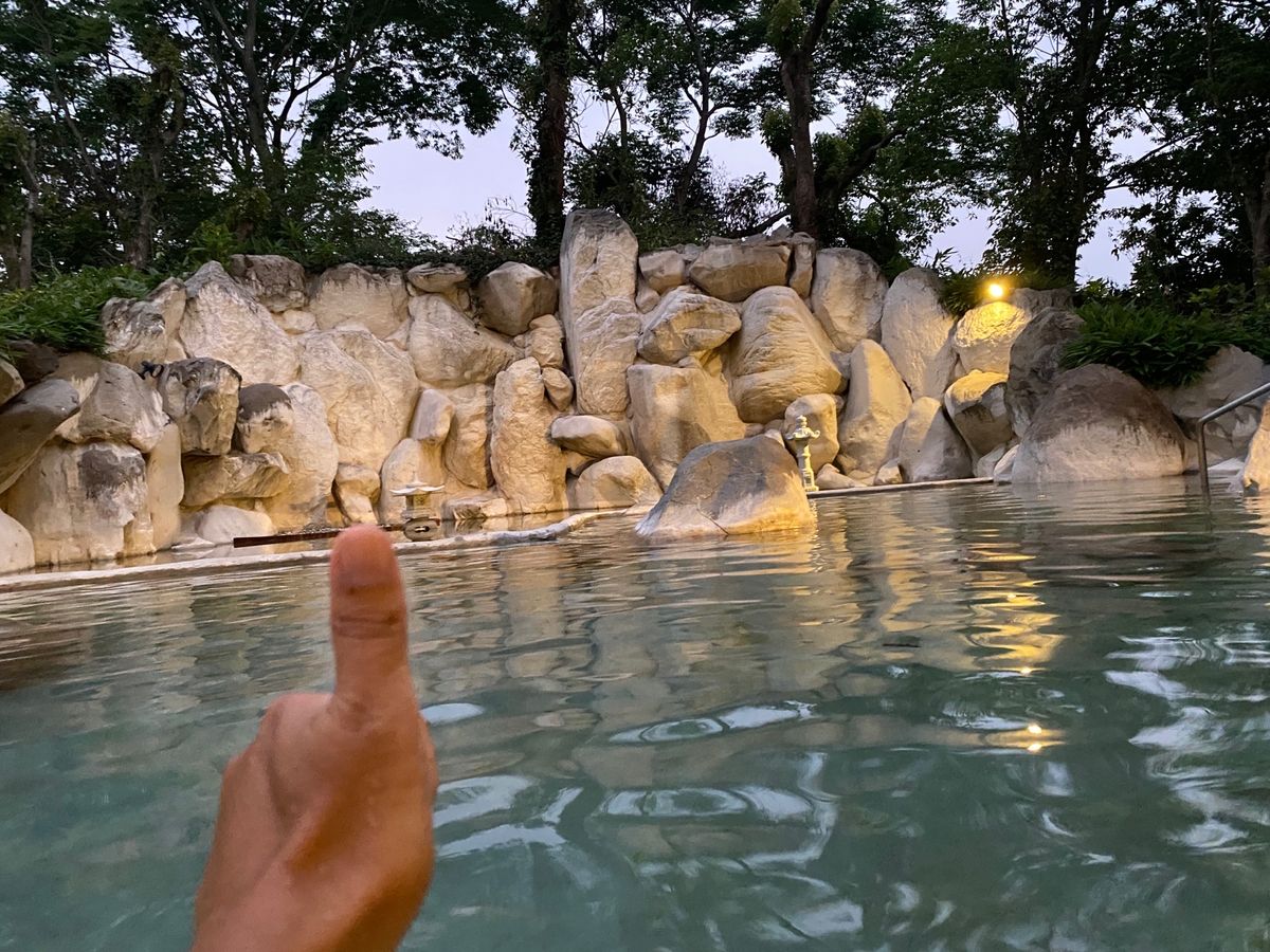 2020.06.06
熊本植木温泉街
荒木ホテル温泉400円
お肌スベスベ...