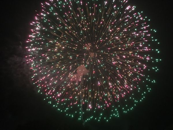 日本・長瀞「岩畳で観る花火@長瀞in埼玉」の写真：ちょっと田舎の花火大会が好き。
長瀞は花...