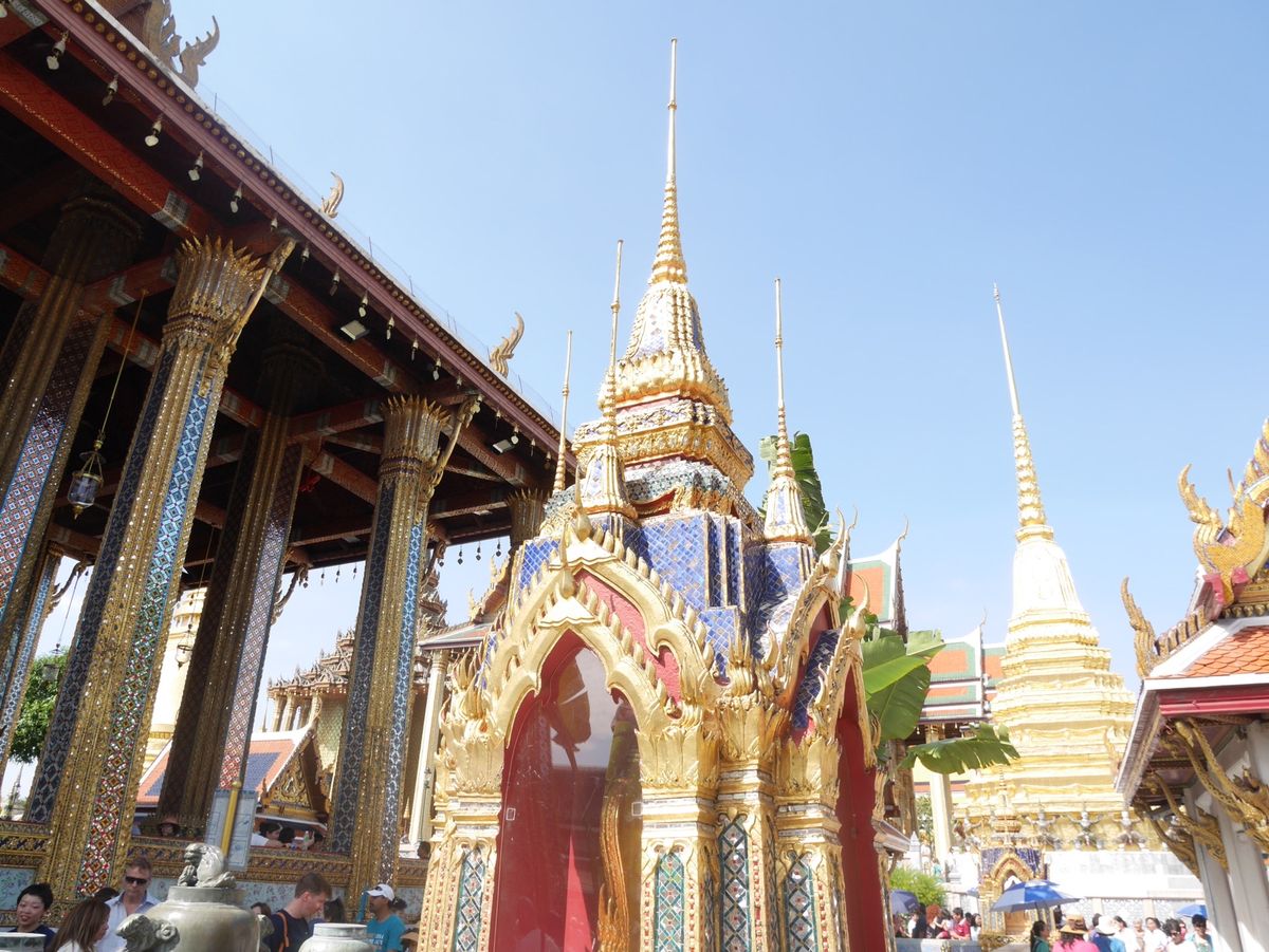 ワットパクナムは分かりにくいところにありましたね。朝に行くと全然混んでない...