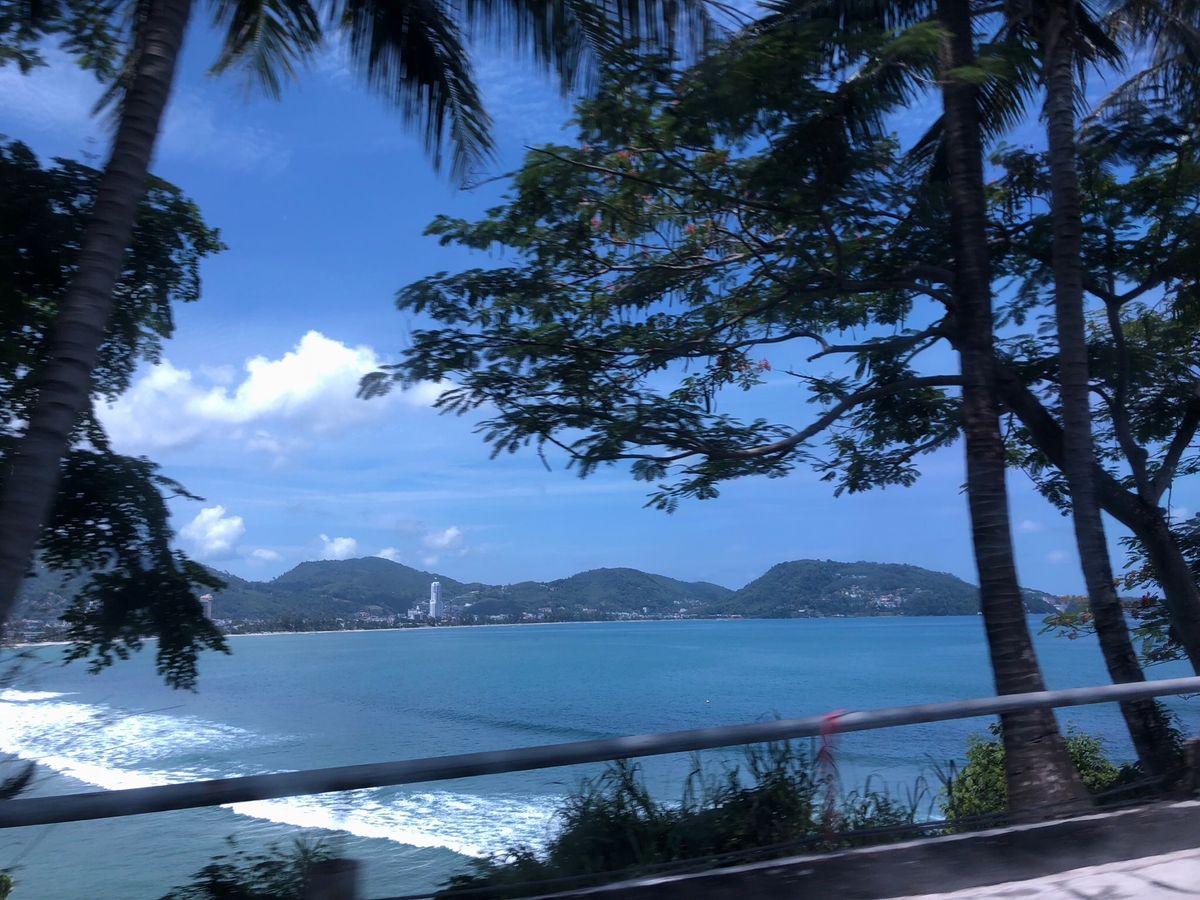 主にパドンビーチに行きました。凄い海が綺麗と言うわけではないけど、マリンア...