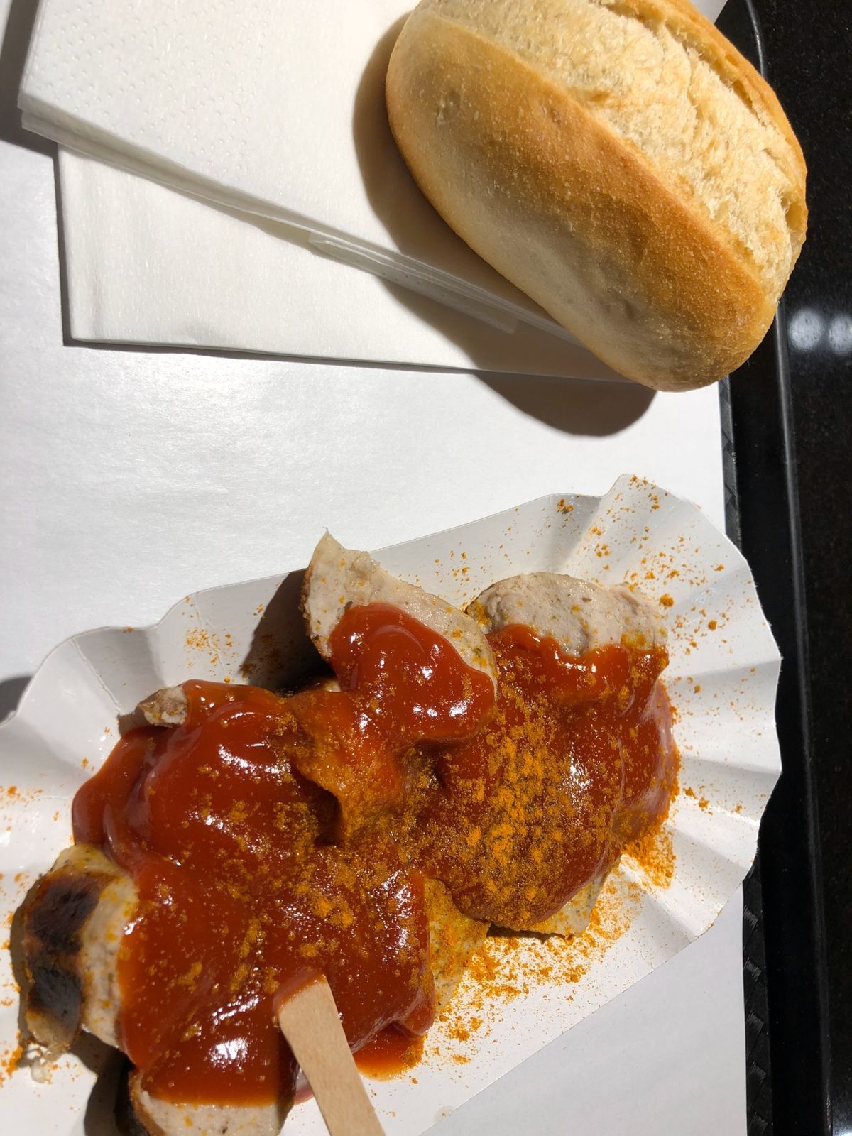 ケルン大聖堂しか行ってないですが、中も外も凄かったです。夜景も綺麗でした。...