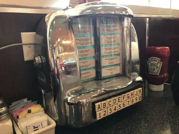 アメリカ(米国)・ハリウッド「Jonny rocket」の写真：Jonny Rocketsと言うアンティ...