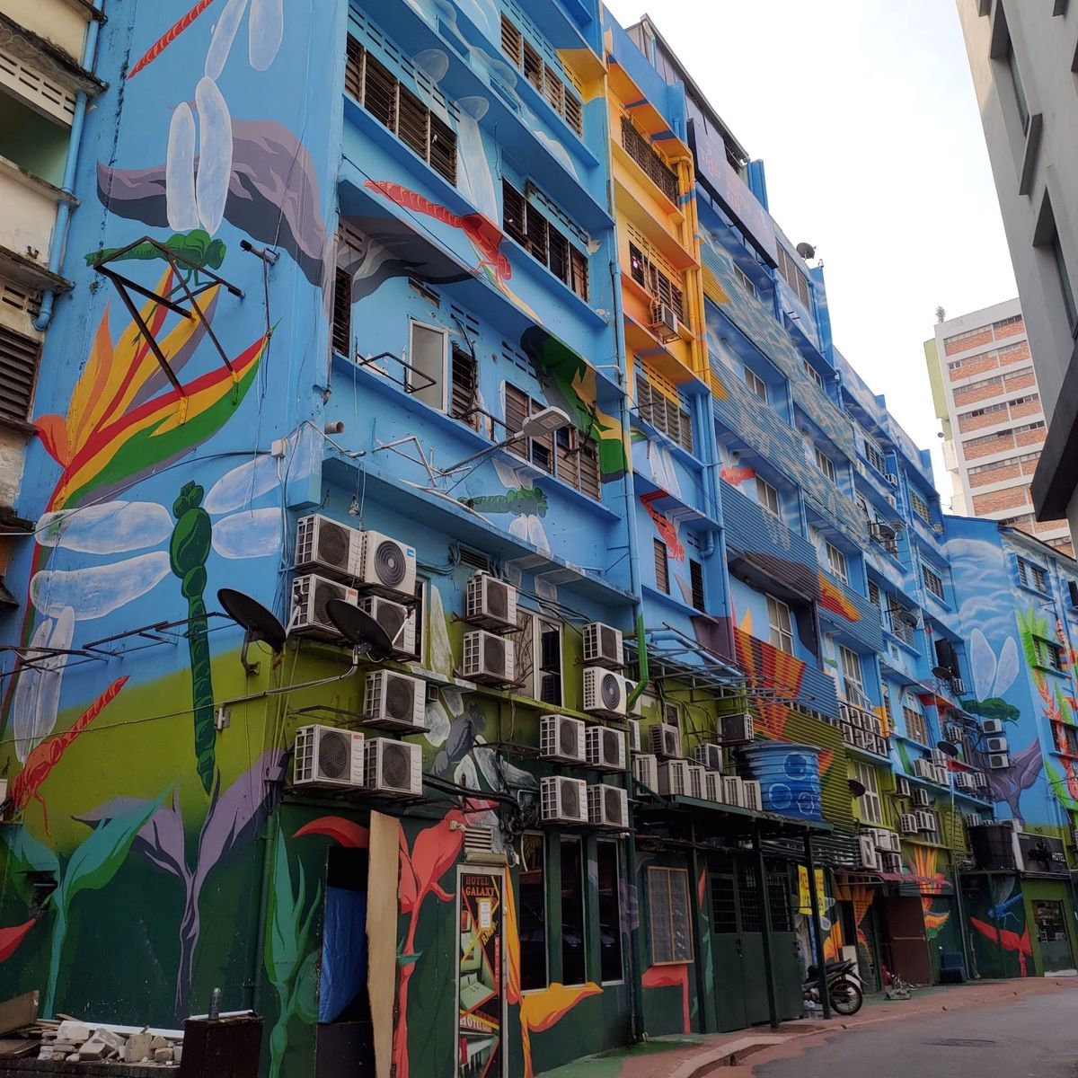 Batu CavesとBukit Bintangブラ歩き。