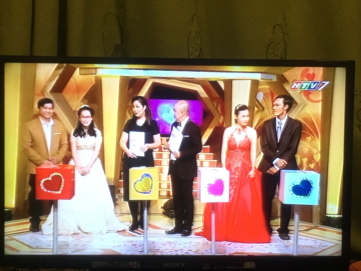 ベトナムの新婚さんいらっしゃい的な番組