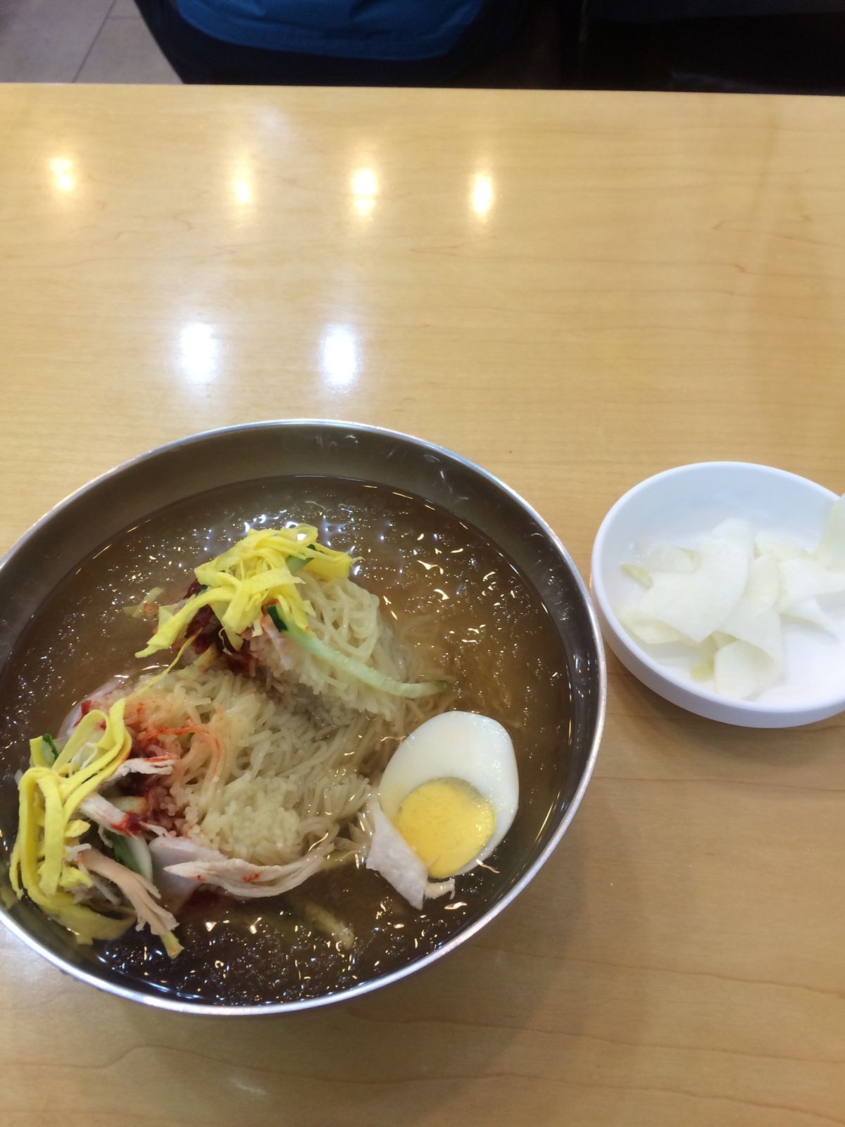 釜山に温泉があると聞いてひとり旅に行きました。
お風呂の写真なくてすいませ...