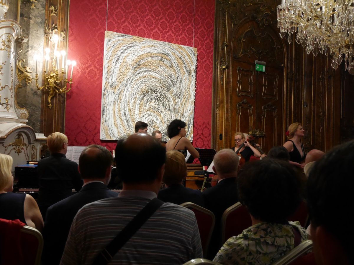 フィグルミュラーのウィンナーシュニッツェルとホテルザッハーのザッハトルテ☕️