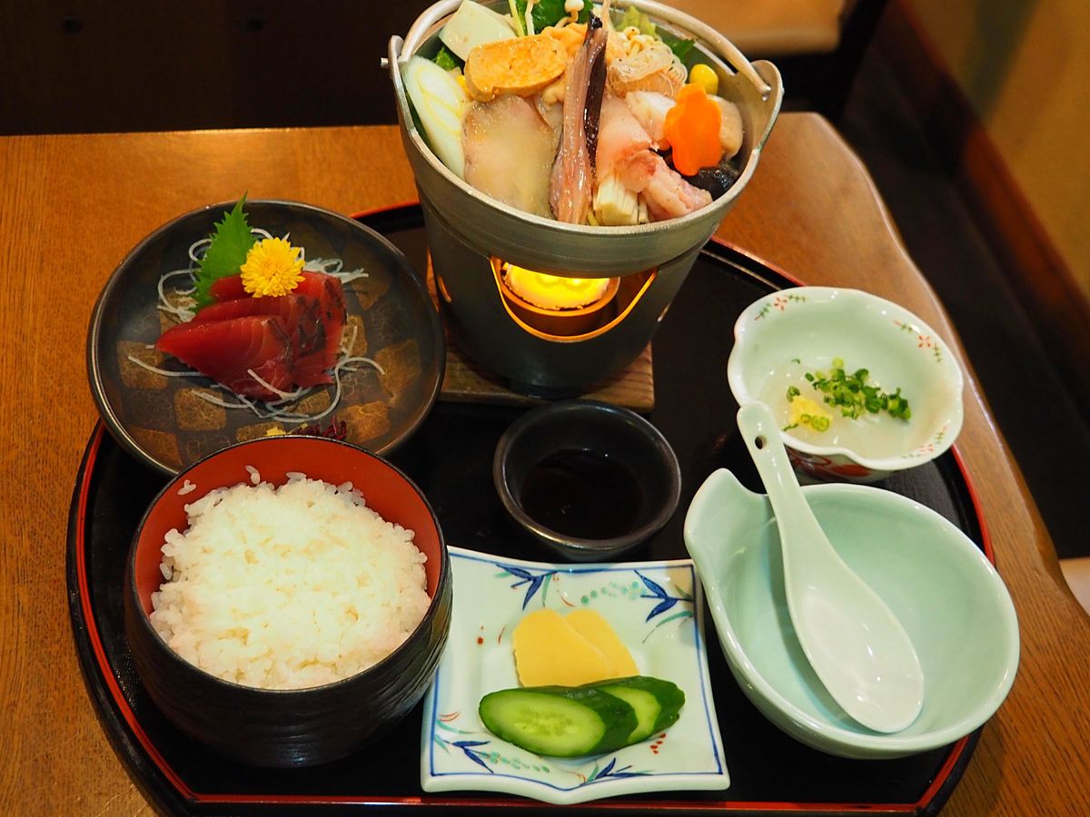 水戸は納豆以外にもあんこう鍋が名物。
久しぶりのあんこうは美味しかったし、...
