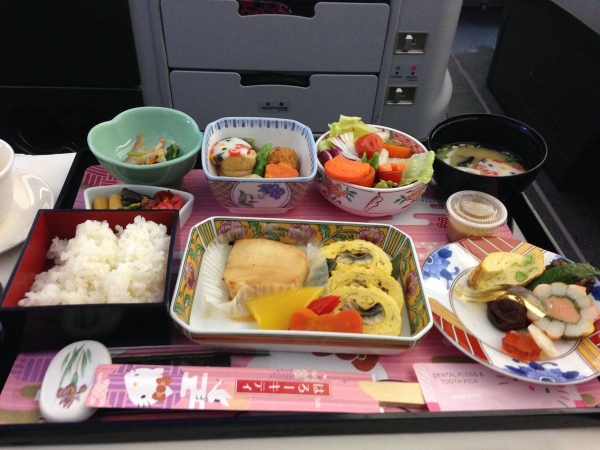 BR210⑥TPE-FUK B-16332　A333
C-class