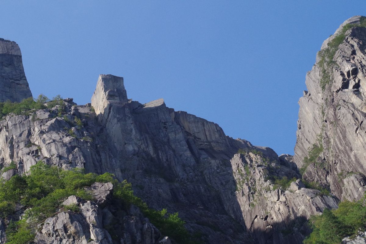 📍プレーケストーレン
絶景なのは確か。でもまた登りたいからと聞かれたら速攻...