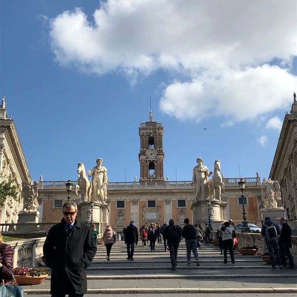 イタリア・ローマ「イタリア・ローマ/Rome Italy」の写真：真実の口に手を突っ込んで、急いでお昼ご飯...