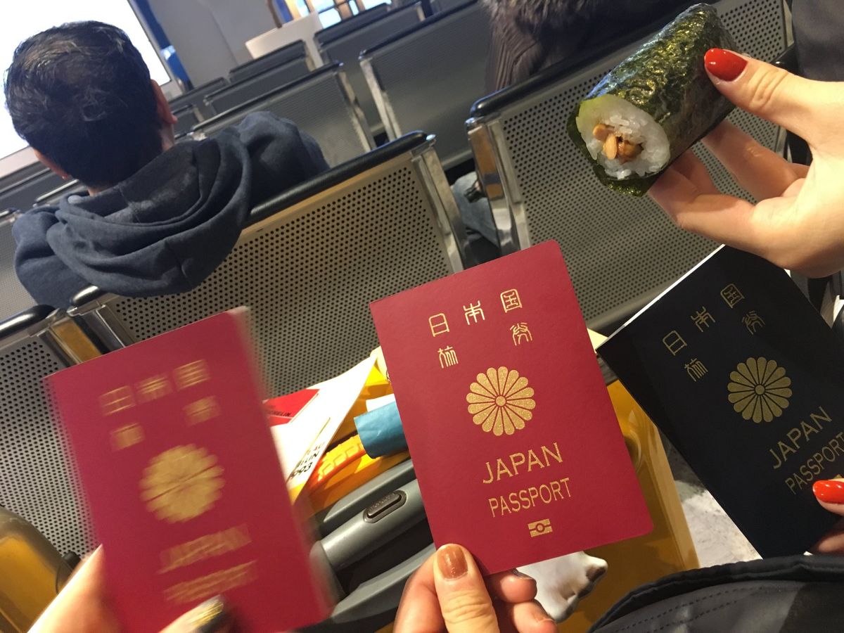 投稿順のミス！
今回はエティハド航空を使わせて頂きました！
（直行便は高く...