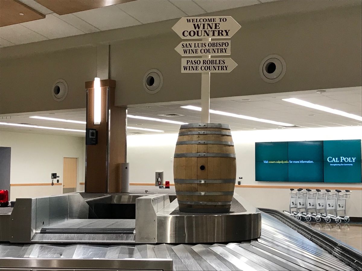 サンルイスオビスポは空港も新しくなりリニューアル　

行くだけで懐かしい