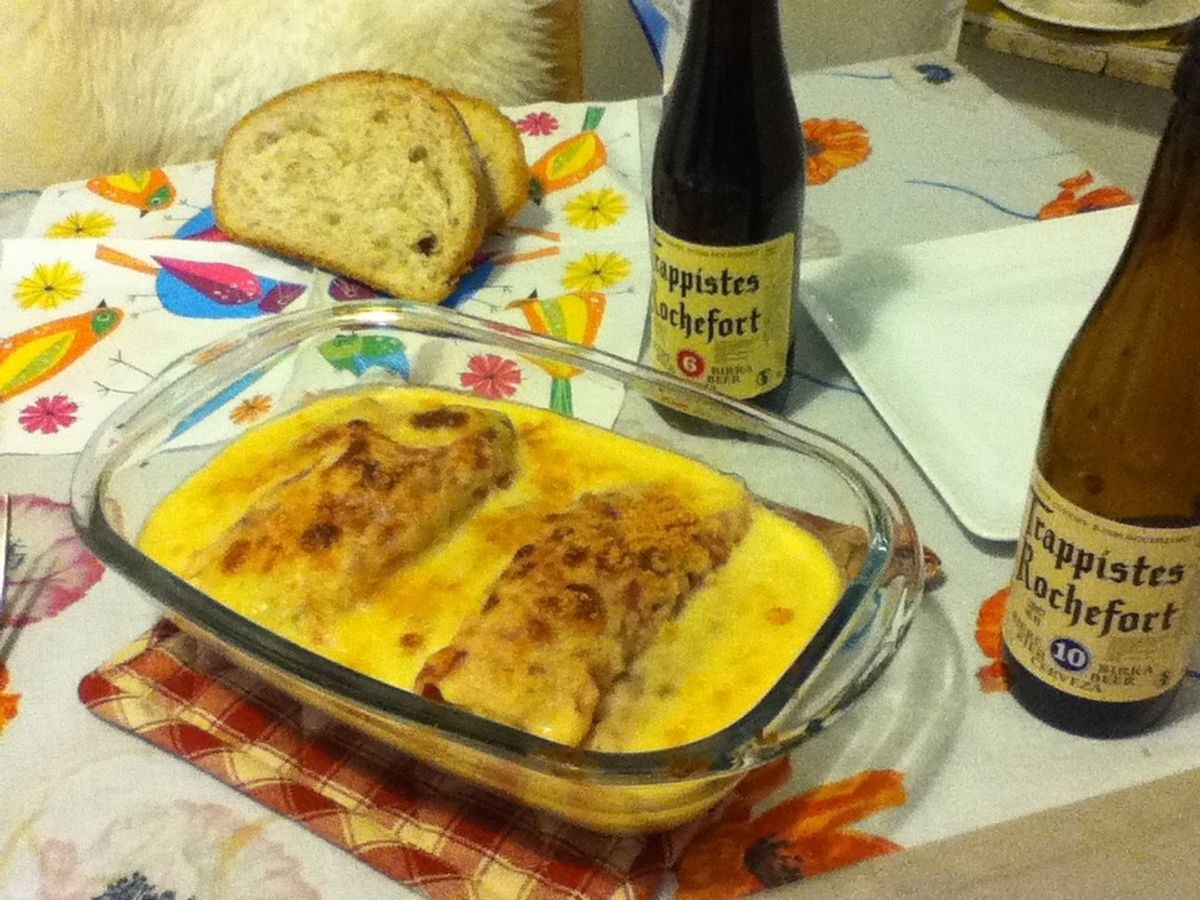 古城/修道院でビール醸造所/で作られたビール/デュルビュイの入り口