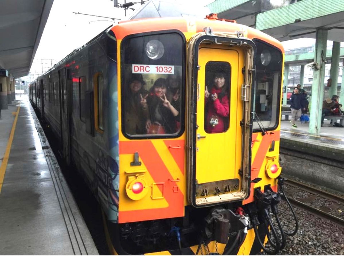 2014.12.08
空が明るくなってきました。
よし、九份へ
台北駅に戻...