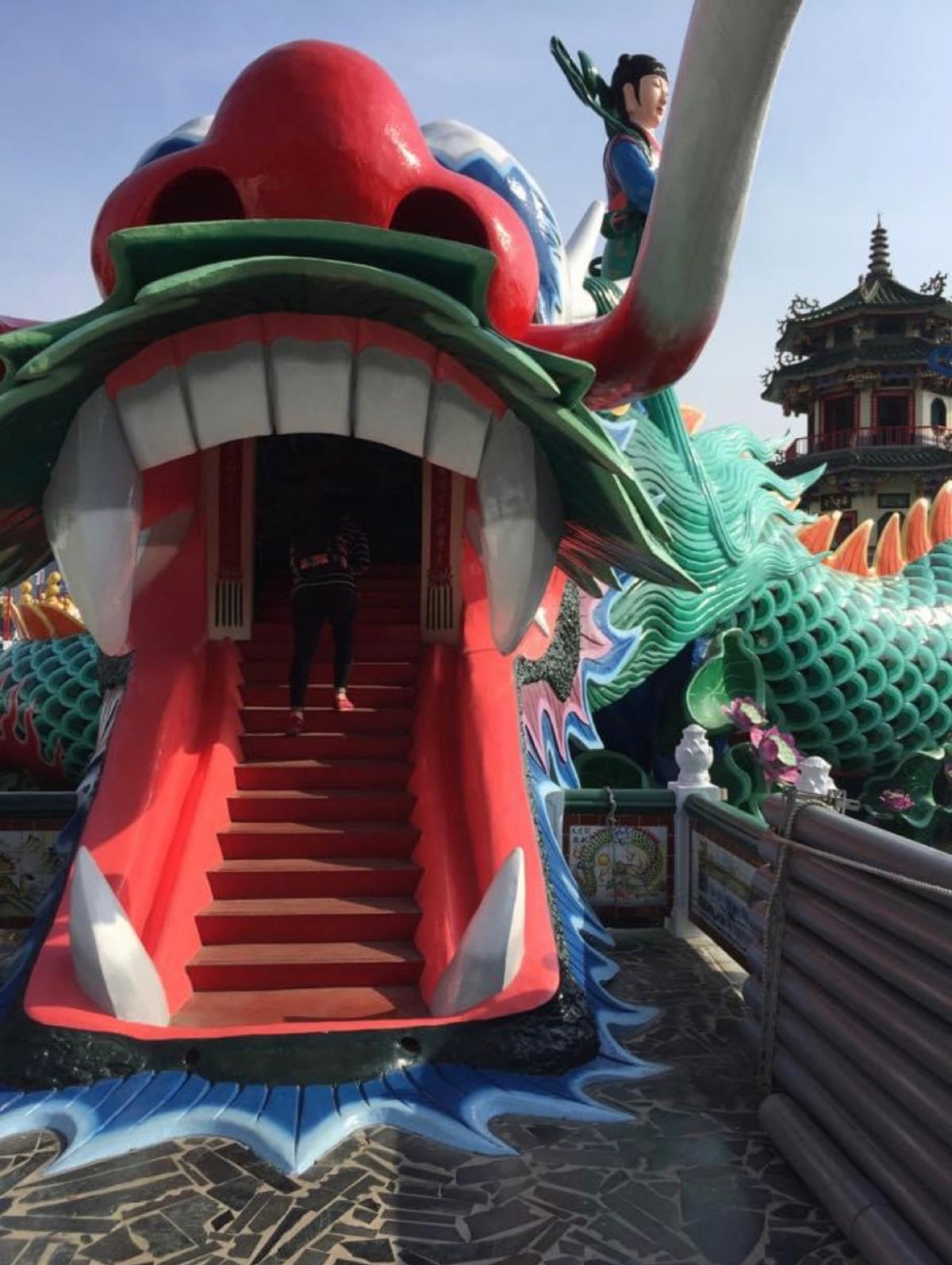 2014.12.07
あちィ☀️ だり〜🥵、でも引き返せない。折角ここまで...