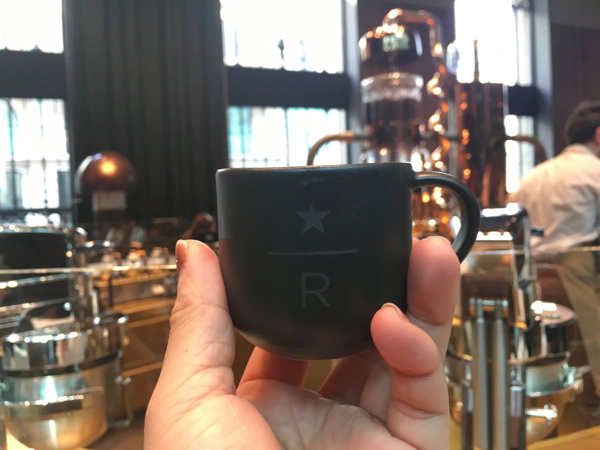 エスプレッソとティラミスを頂きました。
エスプレッソ美味しすぎて涙出そうに...