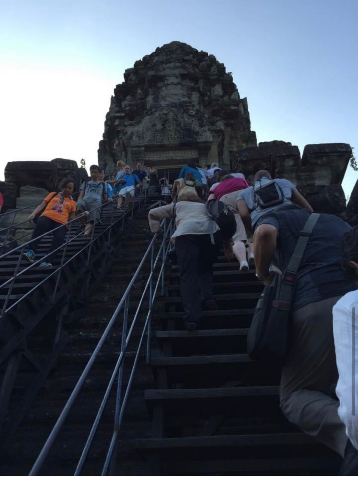 2014.11.20
一旦ホテルに戻りシャワーを浴びて昼寝😴😴
夕方から、...